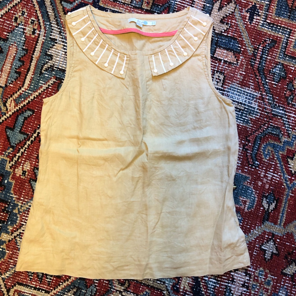 Women’s linen boden top